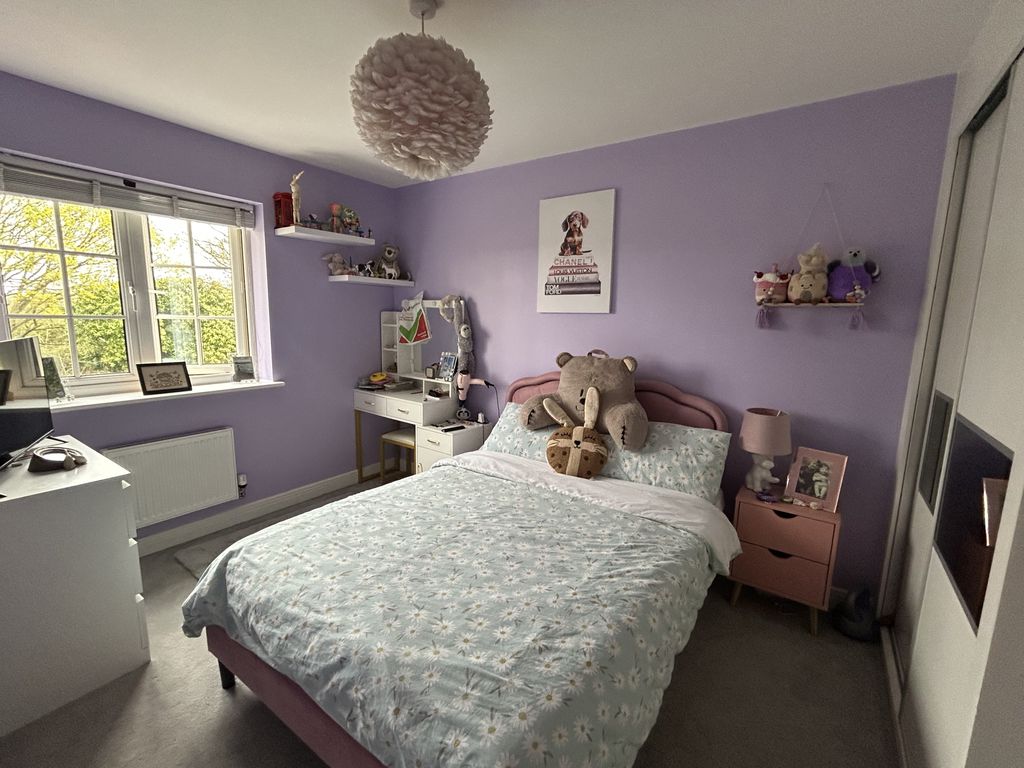 Headley Meadow Shortstown